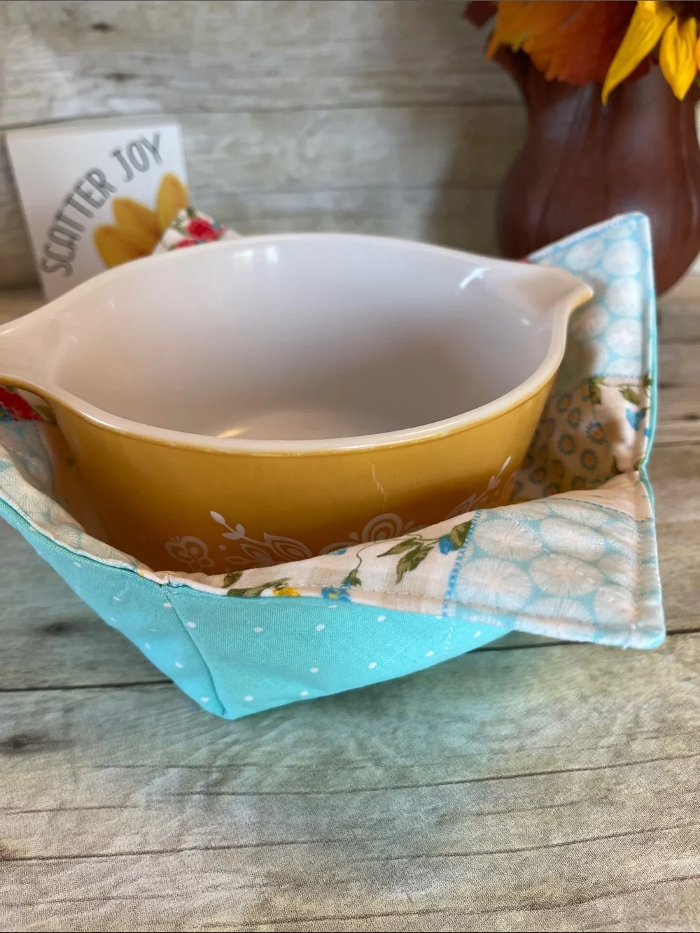 Micro/Ice Cream Bowl Cozy Pioneer Woman Fabric Bowl Reversible